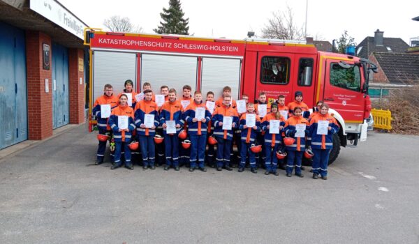 Die neuen Träger:innen der Jugendflamme 2